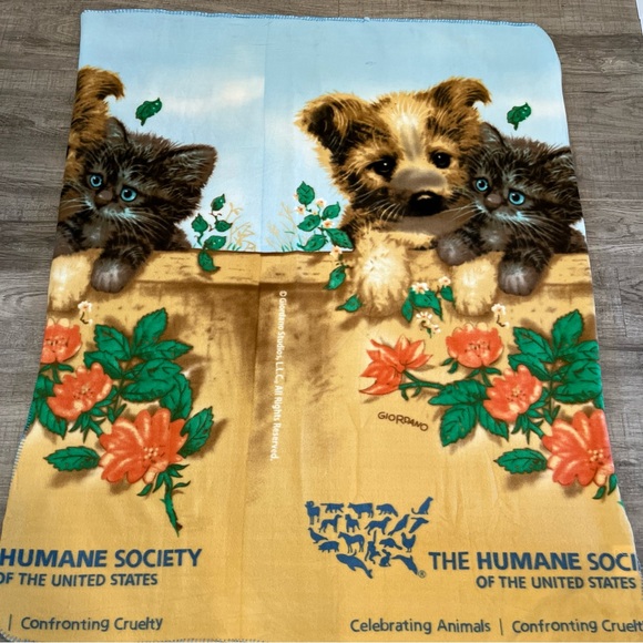Humane Society of America fleece blanket puppy kitten nwot - Picture 2 of 5